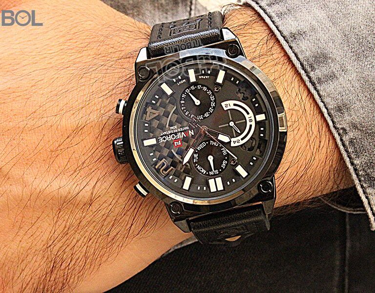 ساعت مردانه نویفرس