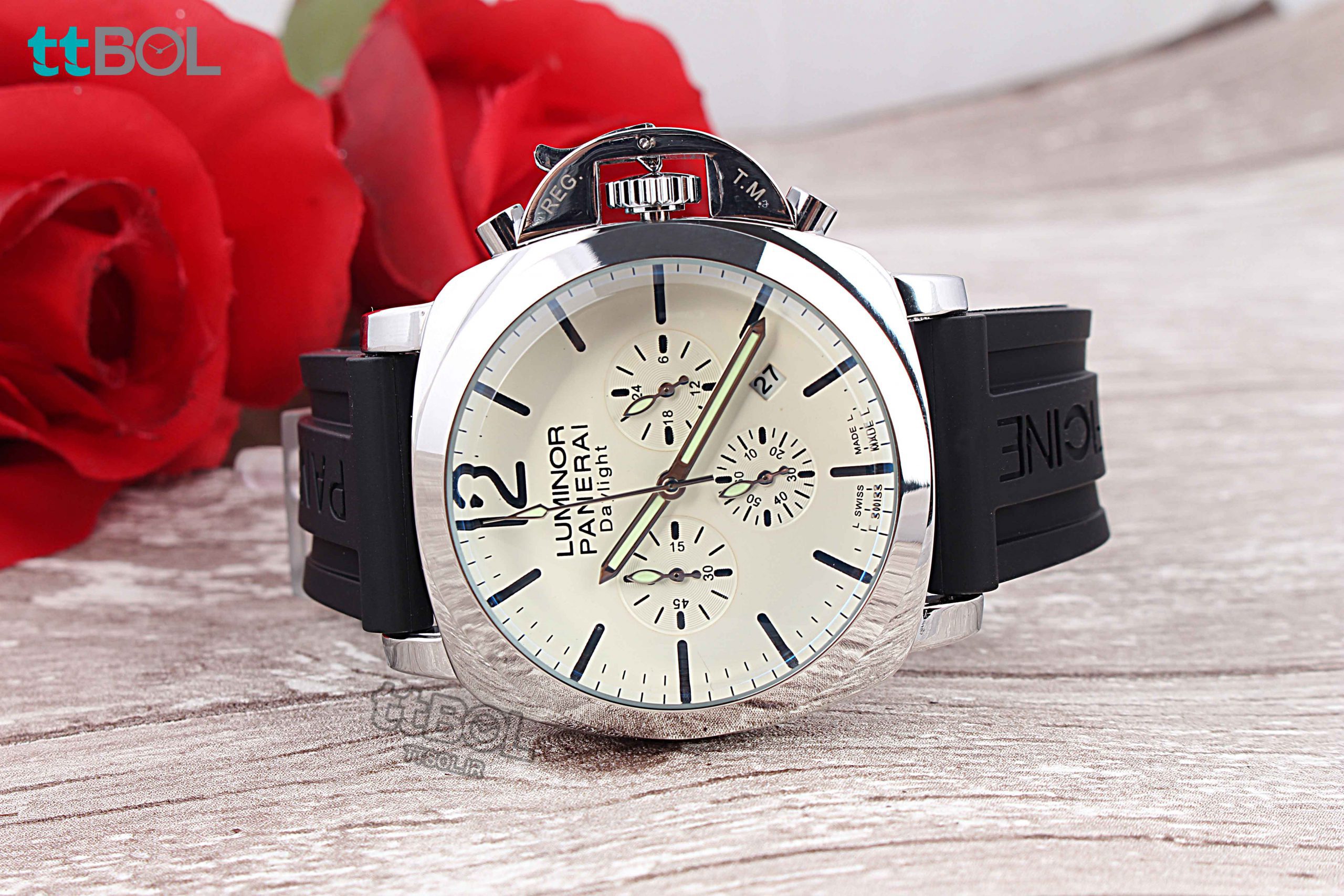 harga jam luminor panerai daylight