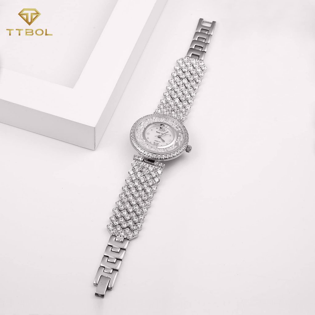 ساعت مچی زنانه رویال کرون ROYAL CROWN 2606