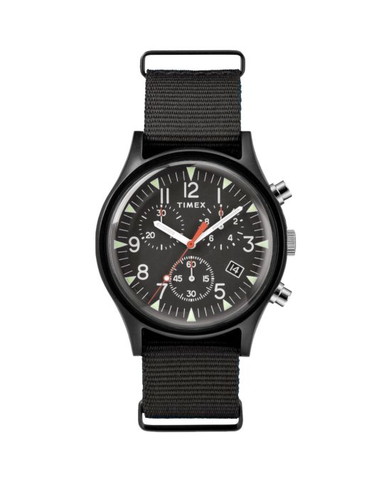 ساعت مچی مردانه تایمکس کد TIMEX TW2R67700