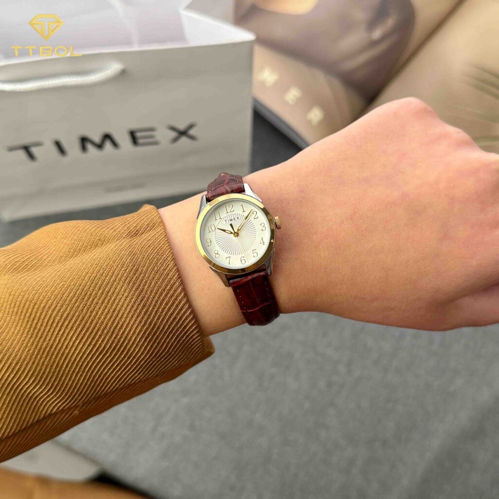 ساعت مچی زنانه تایمکس بند چرم قهوه ای TIMEX TW2U68100