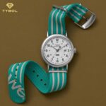 ساعت مچی مردانه تایمکس بند نیتو سبز TIMEX TW2Y08800