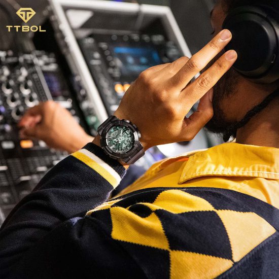 ساعت مچی مردانه کاسیو جیشاک ضد ضربه CASIO G-SHOCK GM-110MF-1A