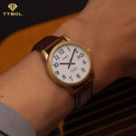 ساعت مچی مردانه بند چرم TIMEX TW2W95500