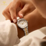 ساعت مچی زنانه طلایی سیلورTIMEX TW2W98100