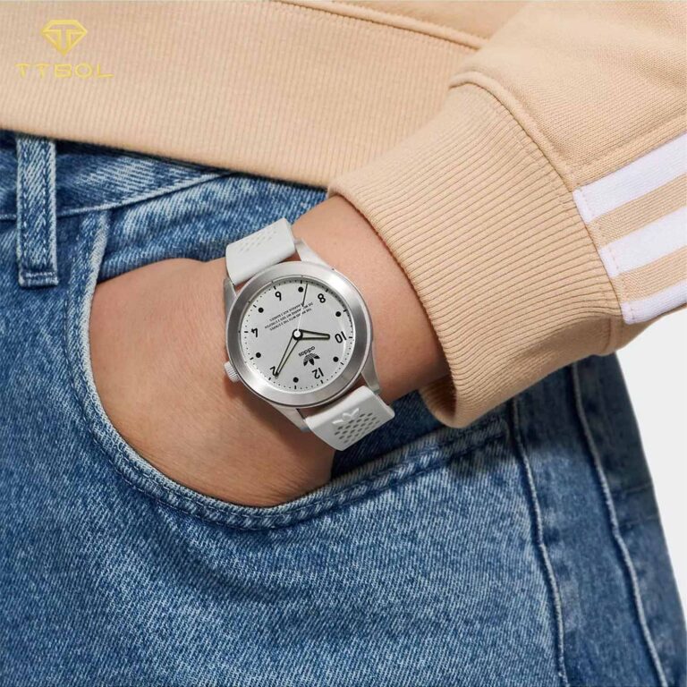 ساعت مچی مردانه آدیداس بند طوسی ADIDAS AOSY23033