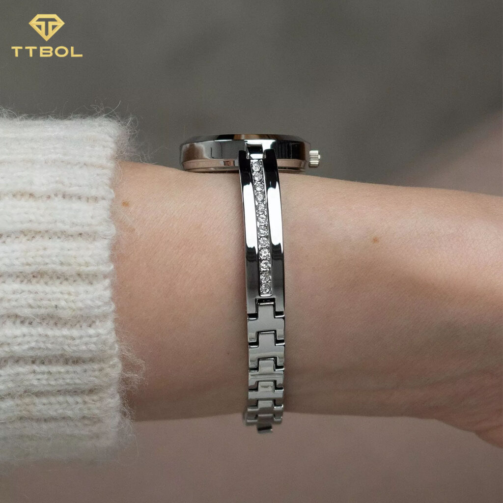 ساعت مچی زنانه تایمکس نگین دار TIMEX TW2W96100