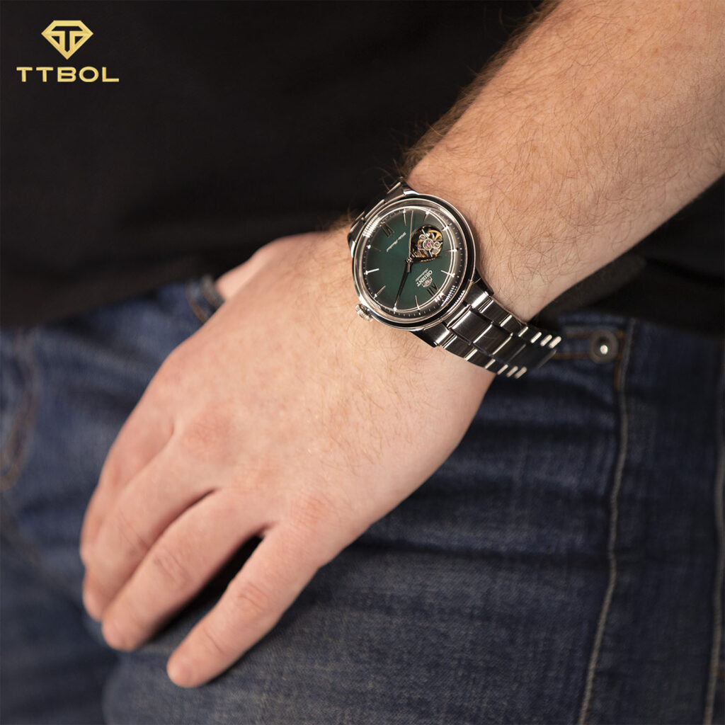ساعت مچی مردانه اورینت صفحه سبز ORIENT RA-AG0026