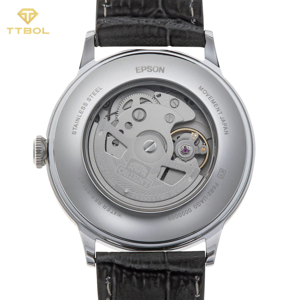 نمای پشت ساعت مچی مردانه اورینت ORIENT RA-AK0704N