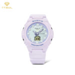 ساعت با لوگوی برند و اطلاعات مقاومت در برابر آب و ضربه