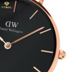 ساعت مچی دنیل ولینگتون صفحه مشکی DANIEL WELLINGTON DW00100303