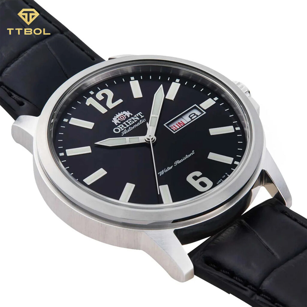ساعت مچی مردانه اورینت بند چرمی ORIENT RA-AA0C04B