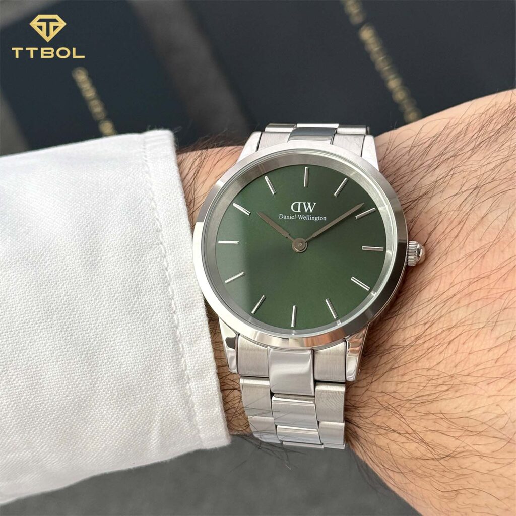 ساعت مچی مردانه دنیل ولینگتون DANIEL WELLINGTON DW00100427