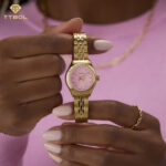 ساعت مچی زنانه تایمکس طلایی TIMEX TW2W90800