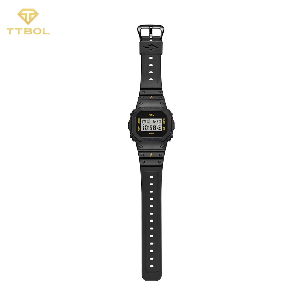 ساعت مچی مردانه کاسیو جیشاک با رنگ مشکی CASIO G-SHOCK DWE-5600JB-1A9