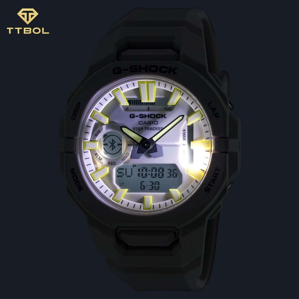 نمای نور پس زمینه ساعت مچی مردانه کاسیو جیشاک CASIO G-SHOCK GBA-950-7A