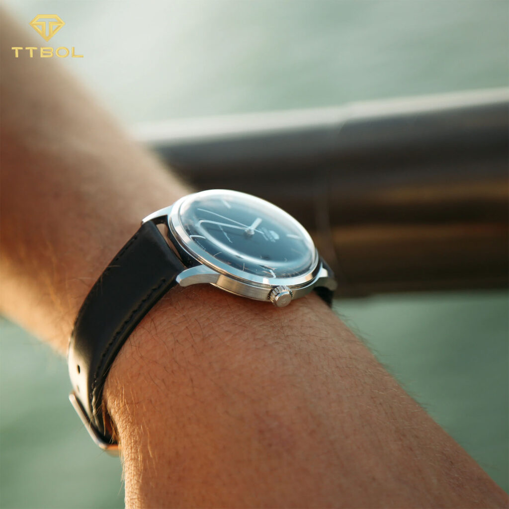 ساعت مچی مردانه اورینت کلاسیک ORIENT TAC0000DB0