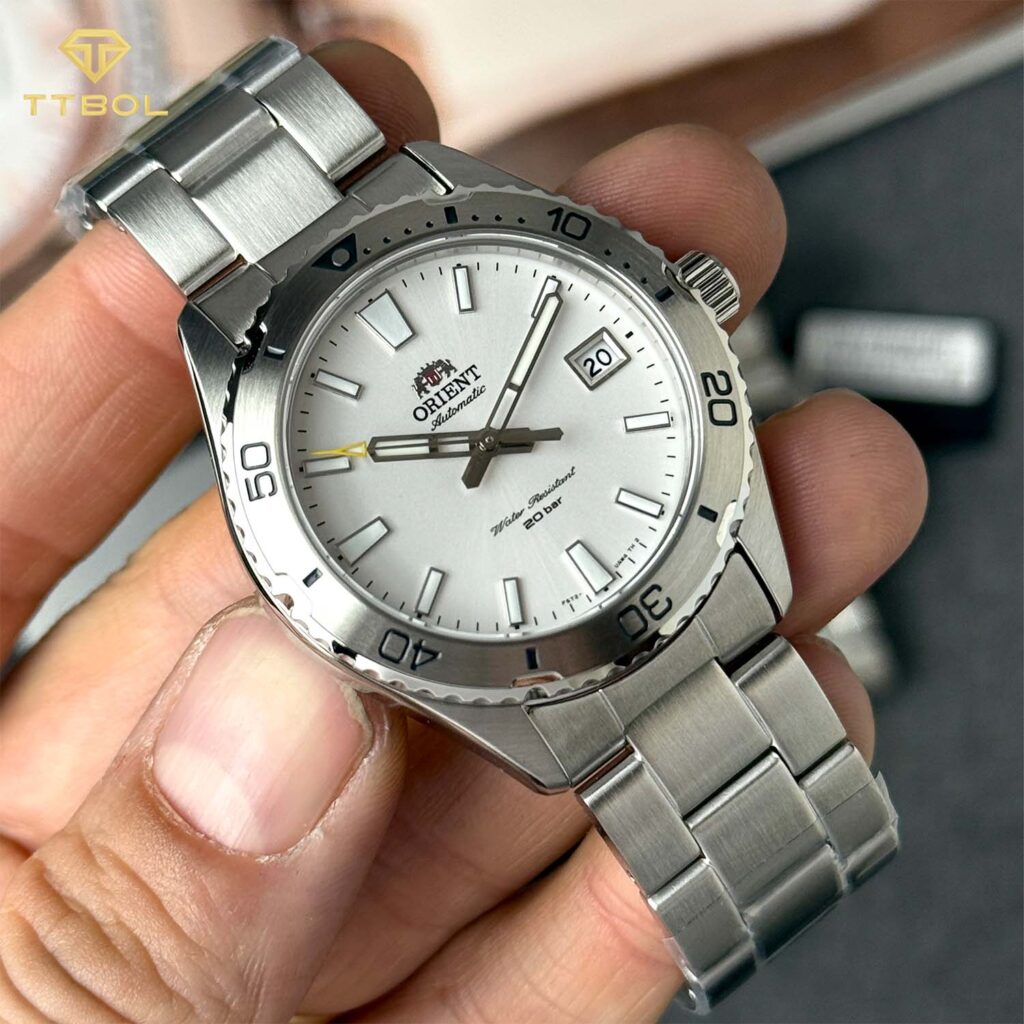 ساعت مچی مردانه اورینت ORIENT RA-AC0Q03S30B