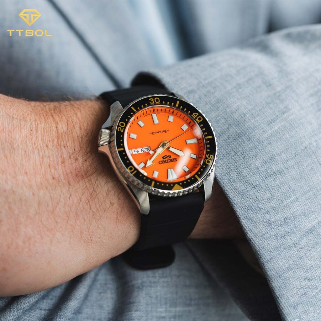 ساعت مچی اتوماتیک مردانه سیکو ۵ بند رابری SEIKO 5 SRPL89K1