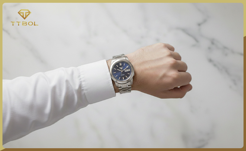 ساعت مچی اتومات مردانه سیکو 5 SEIKO 5 SNK615K1