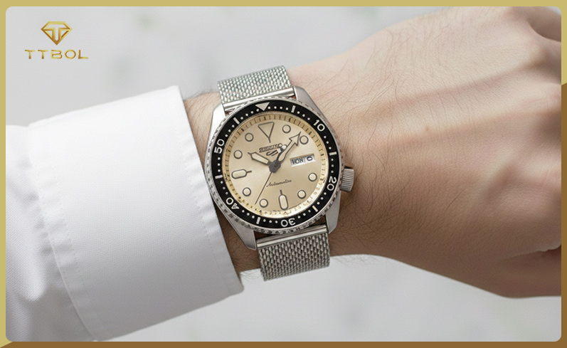 ساعت مچی اتوماتیک مردانه سیکو 5 SEIKO 5 SRPE75K1