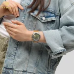 ساعت مچی سواچ SWATCH YVS101