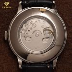 ساعت مچی مردانه اورینت مدل RA-AC0033Y30B – نمای ساعت روی مچ دست