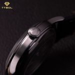 ساعت مچی مردانه اورینت مدل RA-AP0105Y30B – نمای جزئیات بند و بدنه