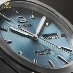 نمای نزدیک صفحه ساعت تایمکس TW2Y35200