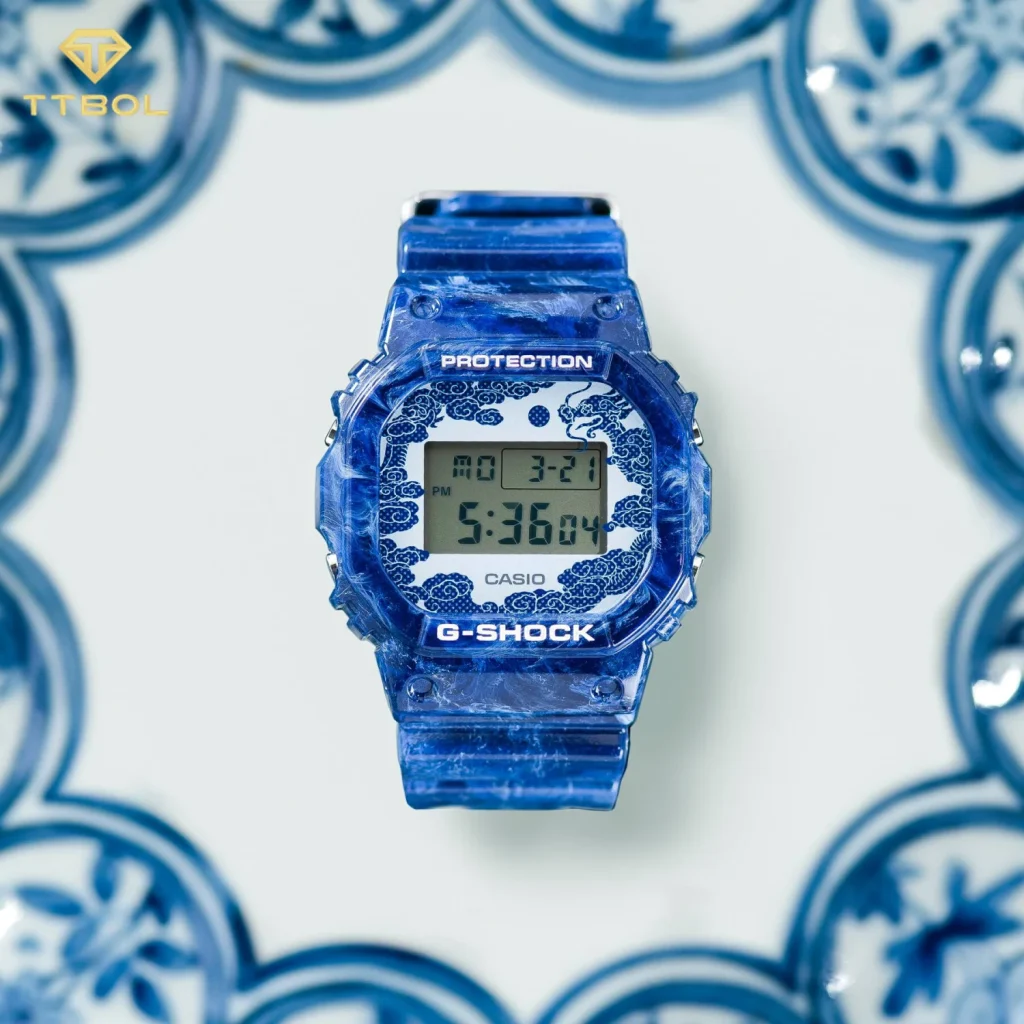 ساعت مچی مردانه کاسیو جی شاک DW-5600BWP-2D